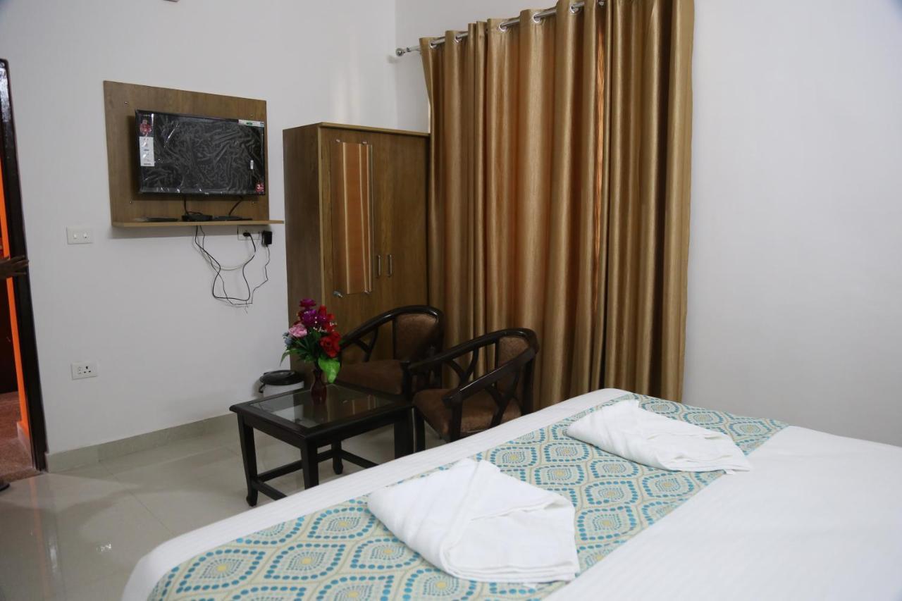 Hotel Yog Tapovan- Rafting Available Rishīkesh Exterior foto